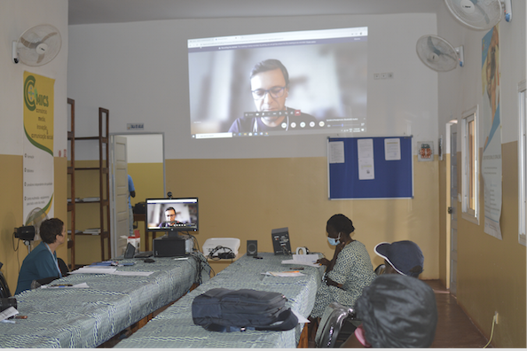 Apresentação do estudo hábito de consumo dos media em Guiné-Bissau por João António, CESOP à convite da ONU e PNUD